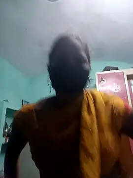 Snapshot of School_medam chatting on 09-22-25, 08:53 School medam online show from 09-22-25, 08:53