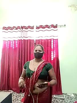 Snapshot of School_medam chatting on 10-05-25, 09:11 School medam online show from 10-05-25, 09:11