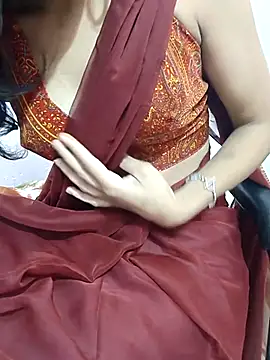 Snapshot of anayahotty chatting on 10-12-25, 08:05 anayahotty online show from 10-12-25, 08:05