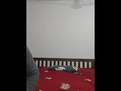 hotestfantasy online show from 11-09-25, 05:17