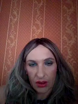 Snapshot of LaraDiva7799 chatting on 10-05-25, 10:06 LaraDiva7799 online show from 10-05-25, 10:06