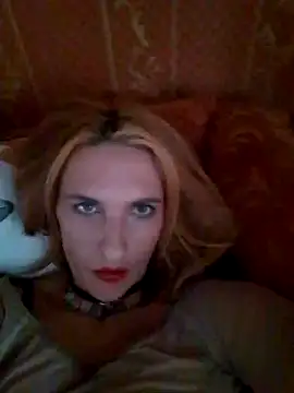 Snapshot of LaraDiva7799 chatting on 10-06-25, 10:49 LaraDiva7799 online show from 10-06-25, 10:49
