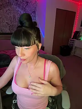 MaciiMayy online show from 03-13-26, 09:31