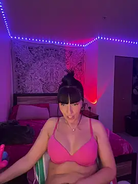 MaciiMayy online show from 02-18-26, 08:27