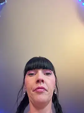 MaciiMayy online show from 04-13-26, 11:31