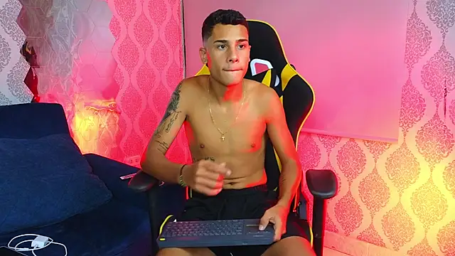 Twink davidxx online show from 09-20-25, 07:41