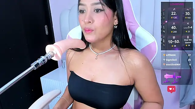 Snapshot of yailin_07 chatting on 10-01-25, 11:47 yailin 07 online show from 10-01-25, 11:47