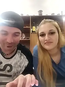 Snapshot of rubikimey chatting on 10-17-25, 09:05 rubikimey online show from 10-17-25, 09:05