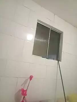 PrettahSantos online show from 02-19-26, 01:30