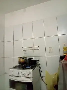 PrettahSantos online show from 01-18-26, 04:54