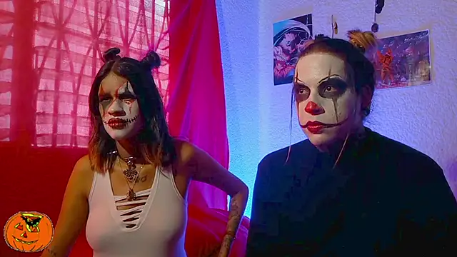 Couple Moth666 online show from 10-31-25, 09:00