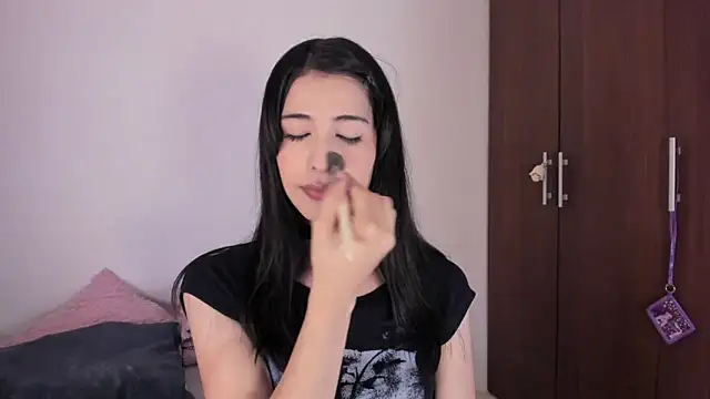 ScarlettRosetti online show from 11-27-25, 12:33