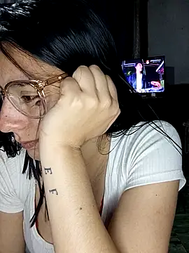 lucixxx14 online show from 10-13-25, 01:40