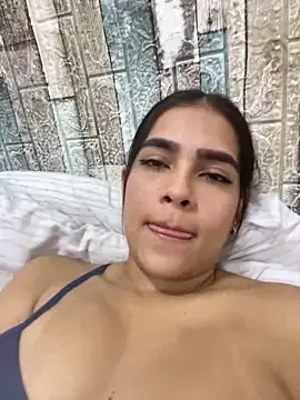 Valery lux16 online show from 10-17-25, 01:13