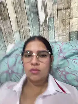 Valery lux16 online show from 10-15-25, 12:02