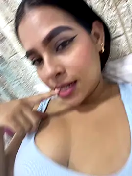 Valery lux16 online show from 11-28-25, 04:07