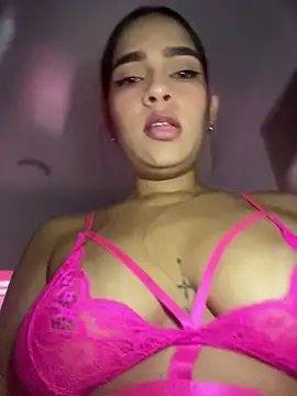 Snapshot of Valery_lux16 chatting on 06-07-26, 06:57 Valery lux16 online show from 06-07-26, 06:57