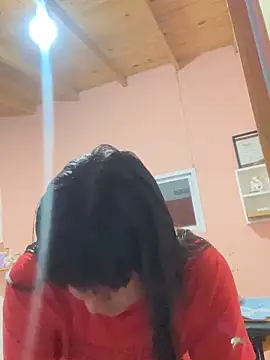 Snapshot of Bulma04 chatting on 11-18-25, 02:05 Bulma04 online show from 11-18-25, 02:05