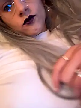 HotLenaX online show from 11-06-25, 04:00