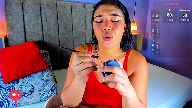 Bianca Ethan online show from 11-05-25, 07:28