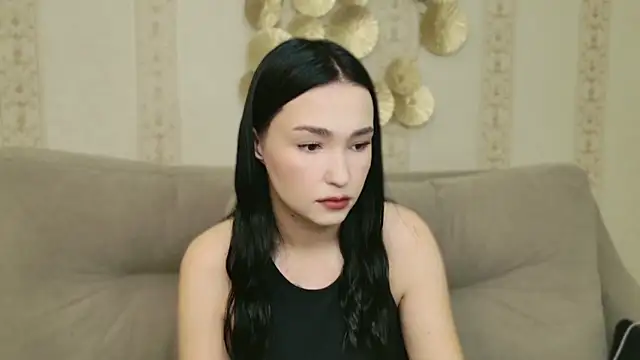 Amanda Choi online show from 10-07-25, 05:41
