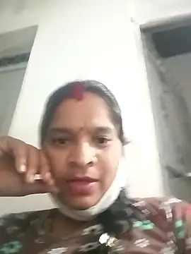 Snapshot of Cuty_prathna chatting on 09-27-25, 02:23 Cuty prathna online show from 09-27-25, 02:23