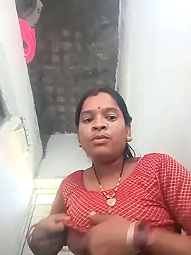 Snapshot of Cuty_prathna chatting on 09-26-25, 01:45 Cuty prathna online show from 09-26-25, 01:45