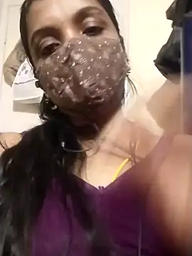 Snapshot of Tamil_Swathi chatting on 10-01-25, 10:09 Tamil Swathi online show from 10-01-25, 10:09