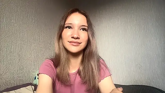 Snapshot of Kimi_Kiwi chatting on 09-22-25, 11:55 Kimi Kiwi online show from 09-22-25, 11:55