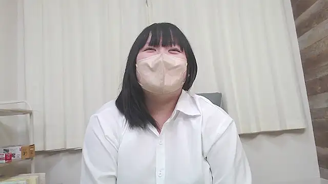 Snapshot of YUA_Fcup_18_ chatting on 09-22-25, 11:38 YUA Fcup 18 online show from 09-22-25, 11:38
