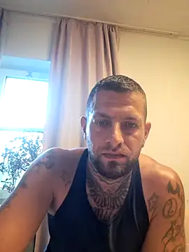 Snapshot of Danielxxxbbn chatting on 10-03-25, 07:54 Danielxxxbbn online show from 10-03-25, 07:54