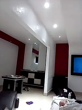 transreyna online show from 03-01-25, 07:59