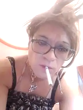 transreyna online show from 02-25-26, 04:18