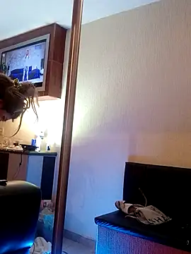 transreyna online show from 11-13-25, 11:36