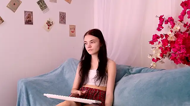  online show from 11-22-25, 06:12