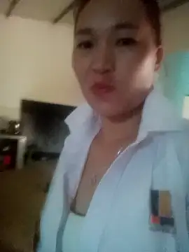 Snapshot of thienthanbabe chatting on 10-01-25, 11:52 thienthanbabe online show from 10-01-25, 11:52