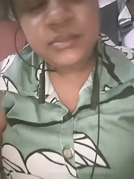 Deborbhavi222 online show from 07-28-26, 02:41