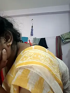 Deborbhavi222 online show from 02-11-26, 04:56