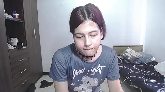 Snapshot of Mirage_Sertori chatting on 05-15-26, 01:31 Mirage Sertori online show from 05-15-26, 01:31