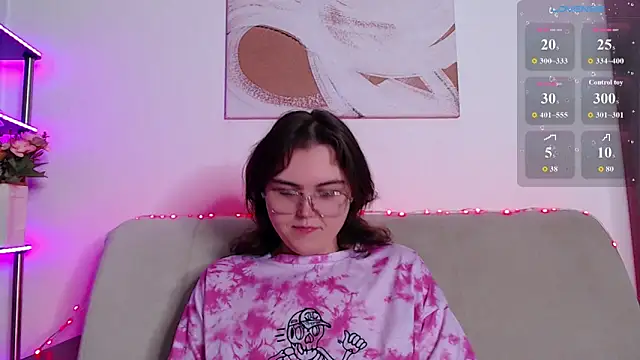  online show from 04-12-26, 03:32