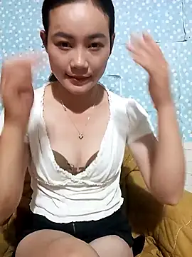 Snapshot of dorothyxx chatting on 10-07-25, 10:22 dorothyxx online show from 10-07-25, 10:22