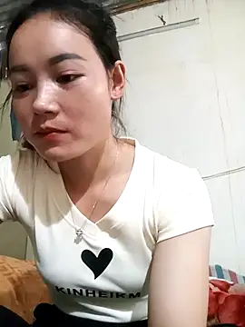 Snapshot of dorothyxx chatting on 10-06-25, 02:13 dorothyxx online show from 10-06-25, 02:13