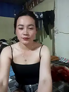 Snapshot of dorothyxx chatting on 10-11-25, 12:44 dorothyxx online show from 10-11-25, 12:44