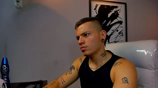 wildthor26 online show from 09-23-25, 02:07