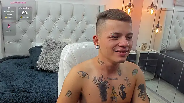 wildthor26 online show from 02-05-26, 03:35