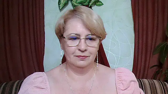 Selena-Velvet online show from 09-30-25, 12:00