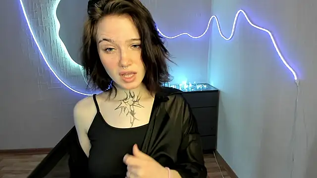 Snapshot of Elastikisss chatting on 03-01-26, 04:45 Elastikisss online show from 03-01-26, 04:45