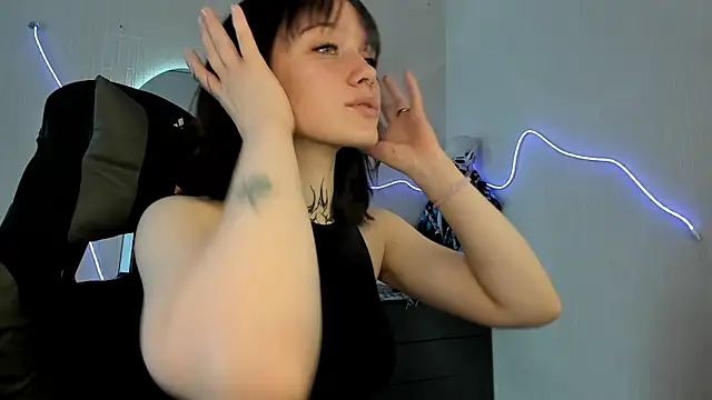 Elastikisss online show from 04-01-26, 08:37