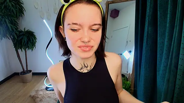 Elastikisss online show from 11-25-25, 02:34