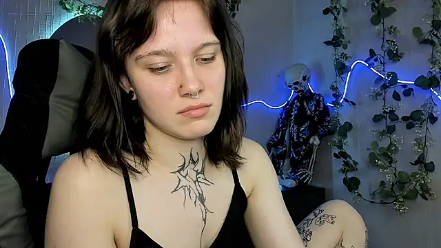 Elastikisss online show from 04-11-26, 08:23